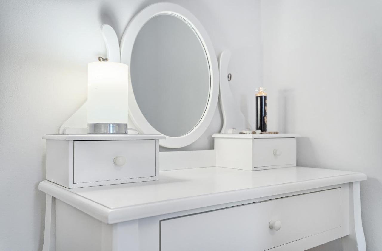 Apartman Modern With Sea View 150 Meters To *