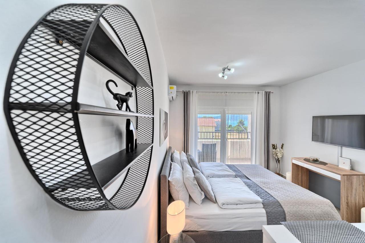 Modern With Sea View 150 Meters To Apartment *