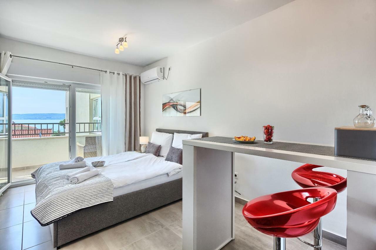 Apartma Modern With Sea View 150 Meters To