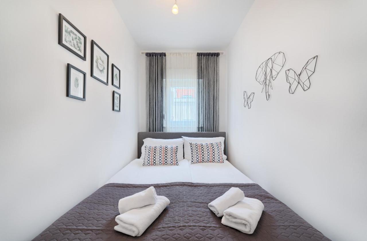 Modern With Sea View 150 Meters To Apartma