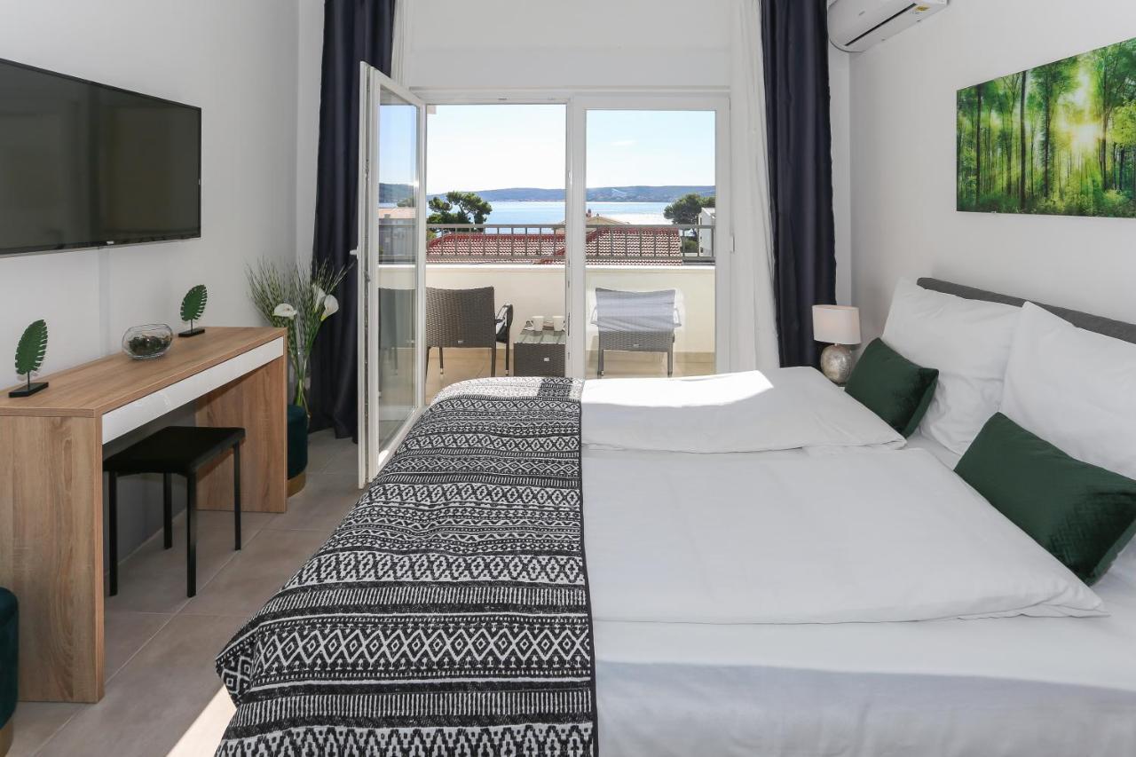 Apartma Modern With Sea View 150 Meters To Kastela